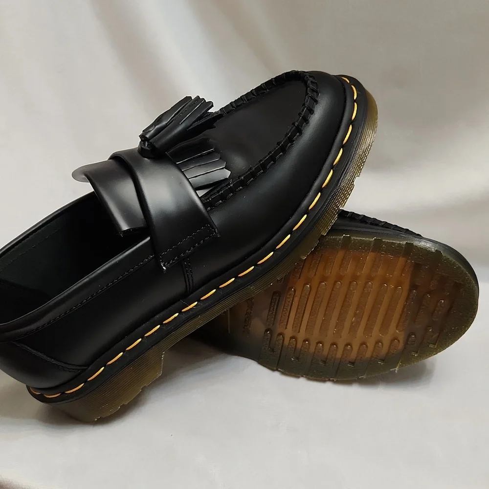Dr. Martens Adrian Tassel Leather Casual Black Loafers (Uni M Size 7, W Size 8) - Picture 7 of 14